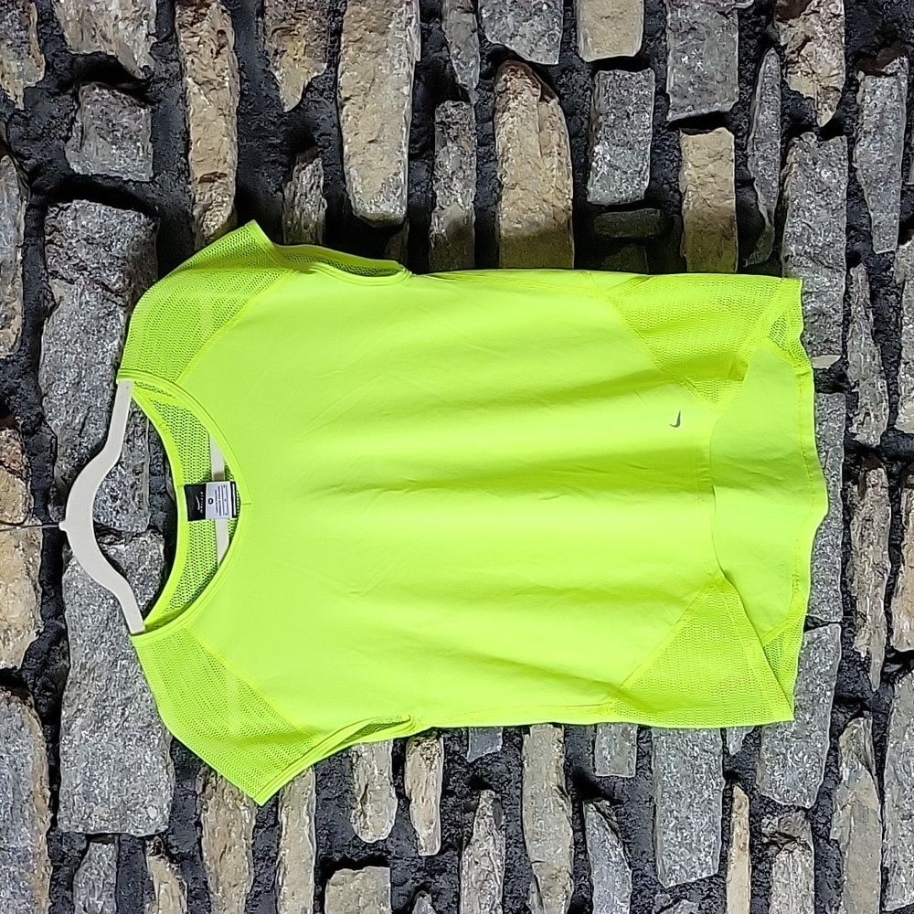 Women's Nike neon green reflector dri fit runner top size medium